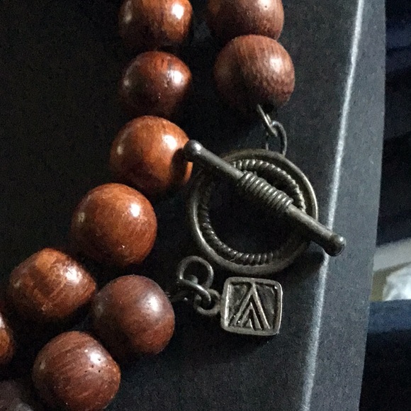 Silpada Jewelry - RARE HTF intact with Silpada logo charm 💙